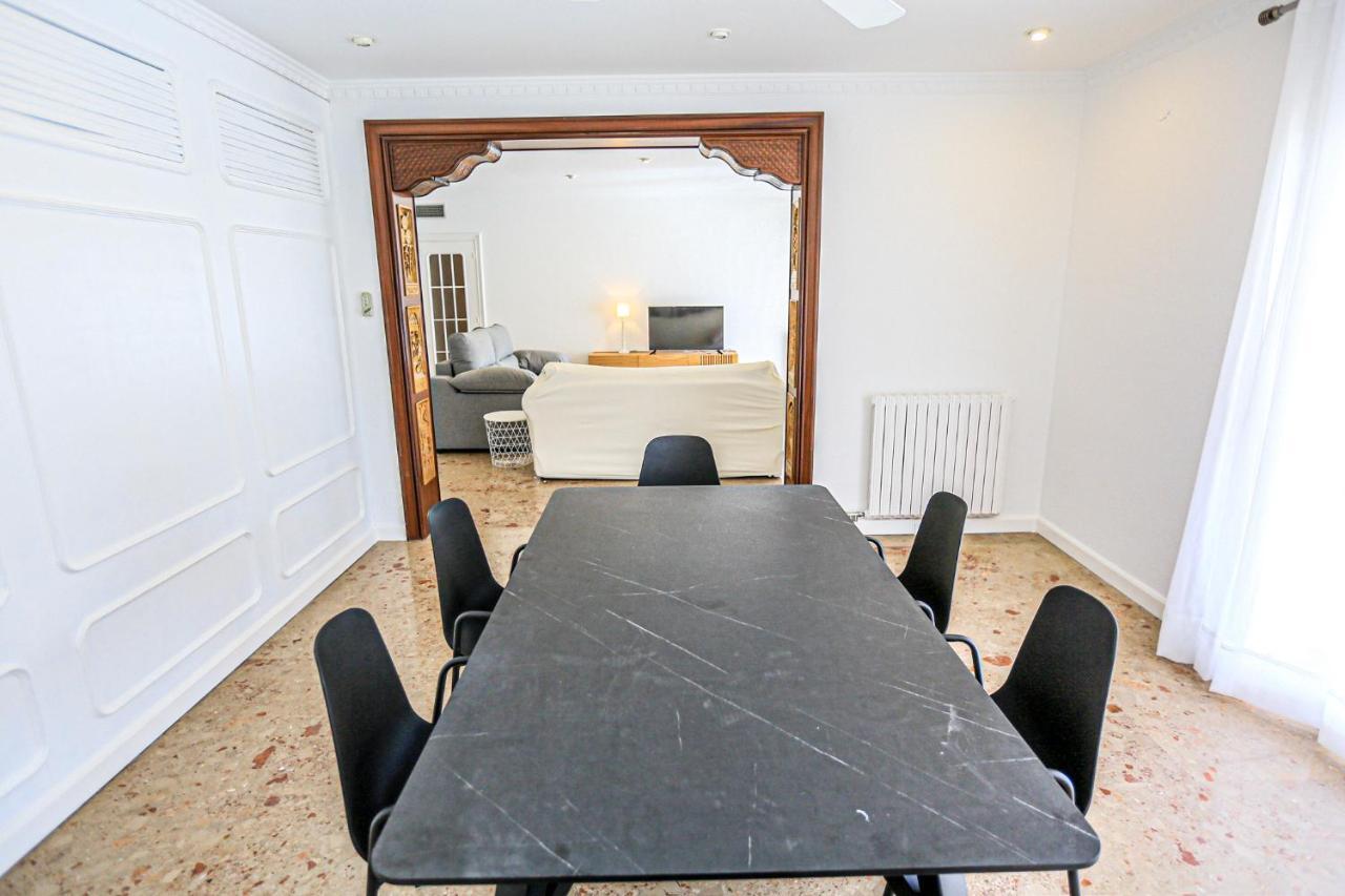 Aquarium - Only Families Apartment Cambrils Luaran gambar