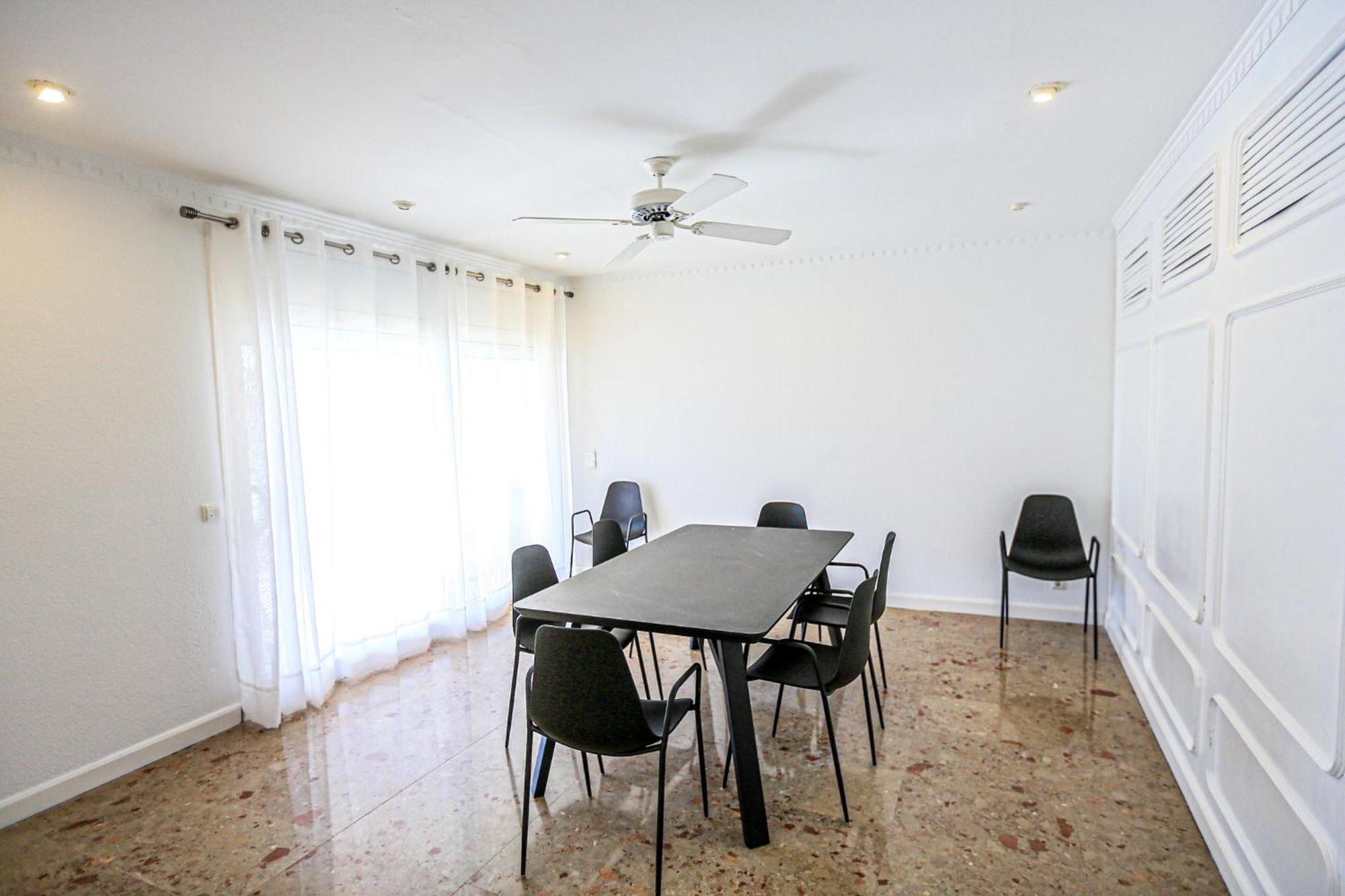 Aquarium - Only Families Apartment Cambrils Luaran gambar
